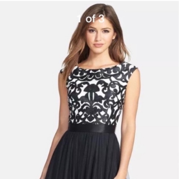 Aidan Mattox black and white tulle Gown - Picture 2 of 13